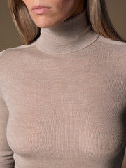 Ribbed merino turtleneck