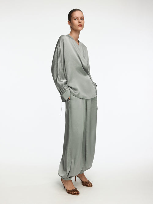 بنطال سيلين من حرير ميلبري