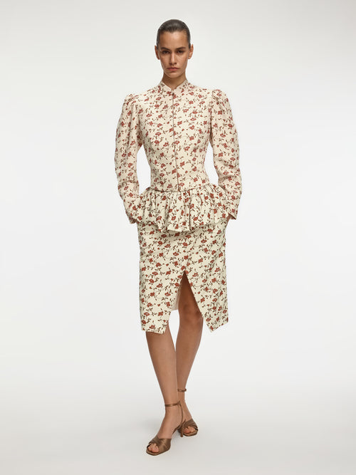 تنورة سفيتوكيك من قماش التفتا