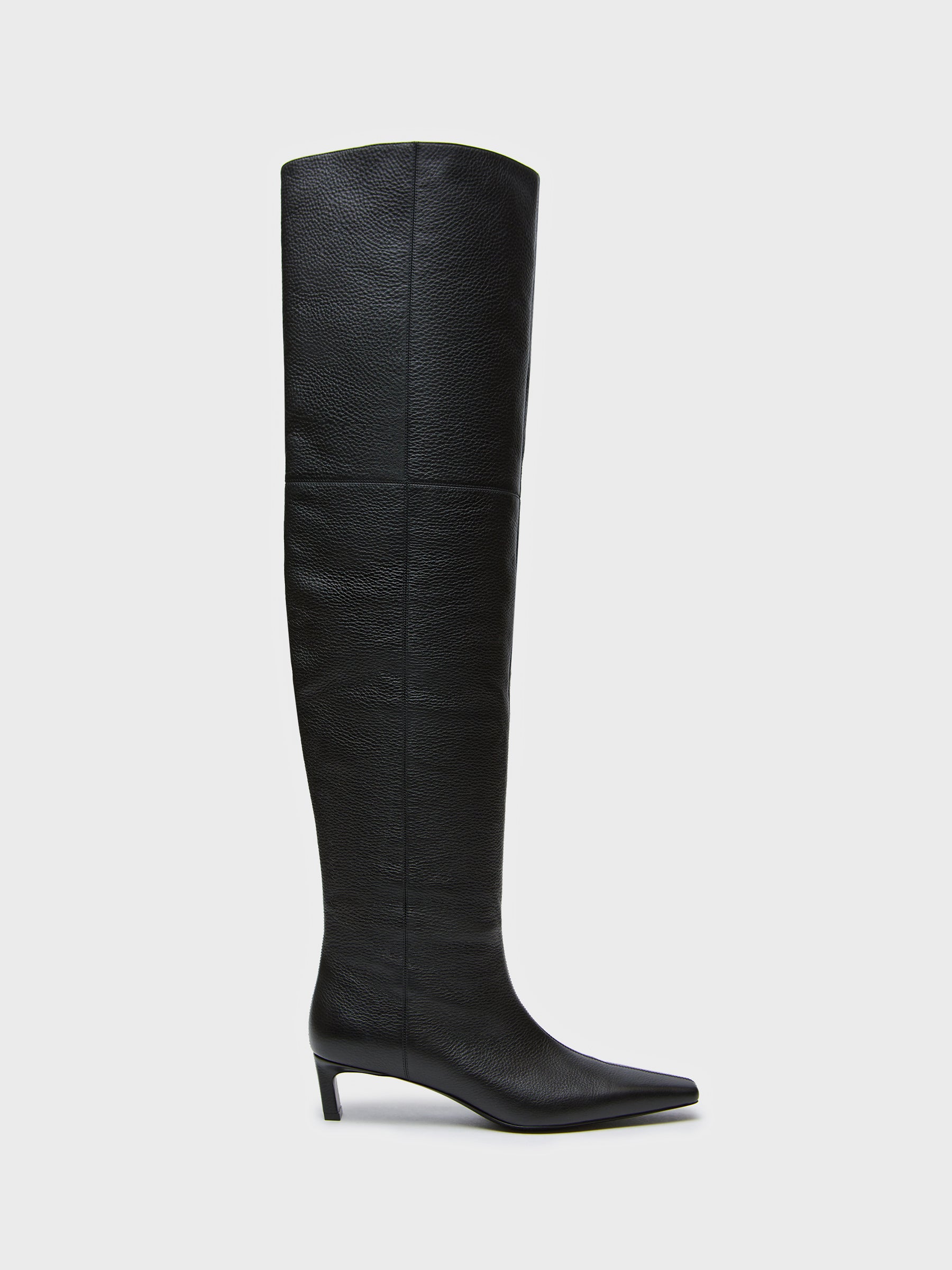 Over-the-knee leather boots