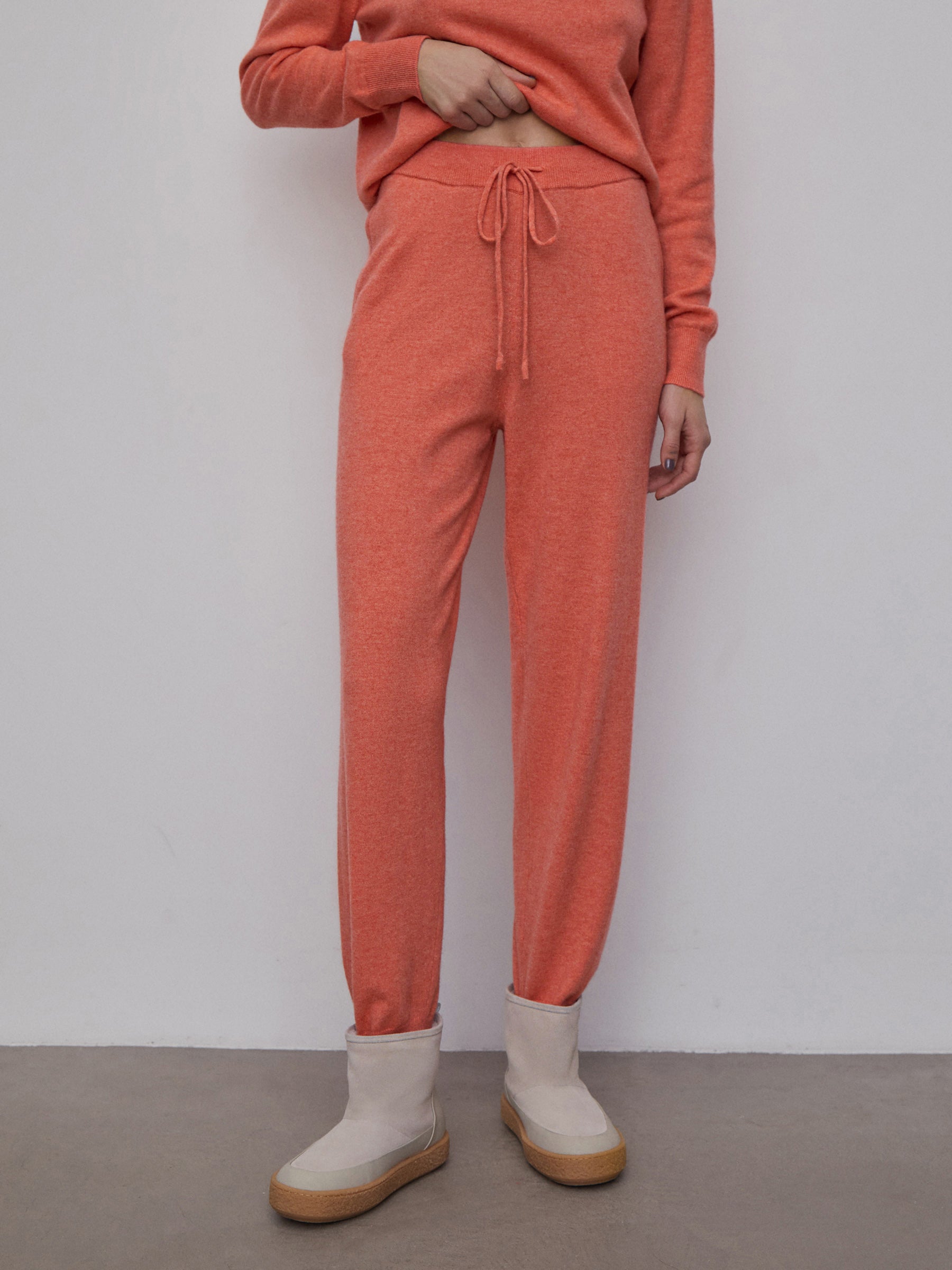 Wool-cashmere joggers