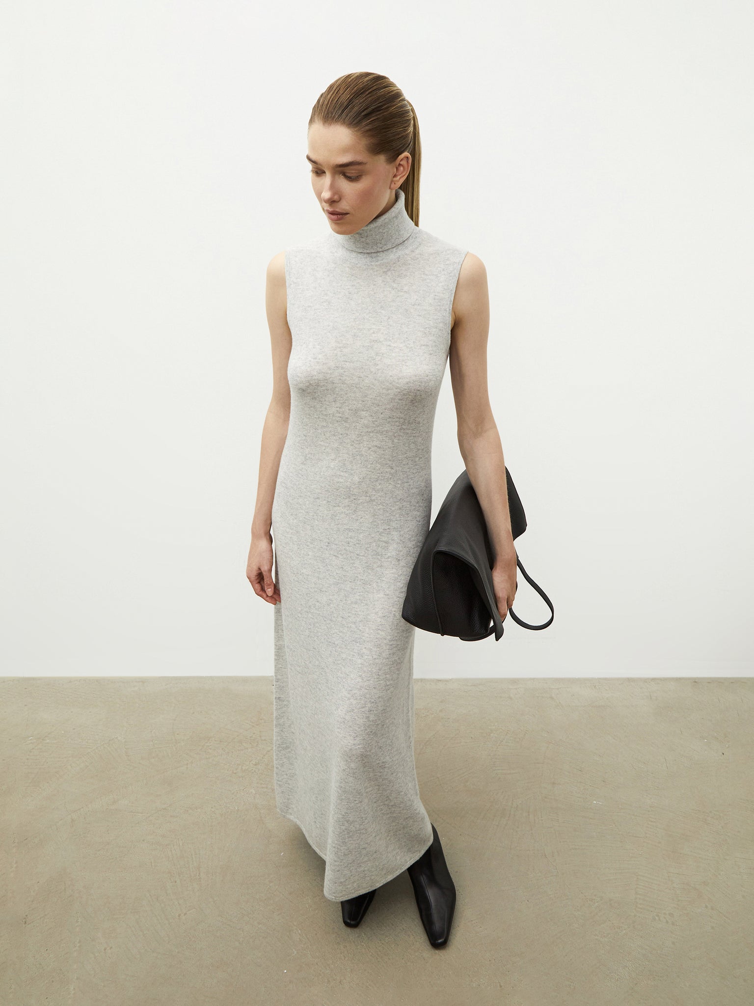 Wool-cashmere turtleneck dress – 12 STOREEZ