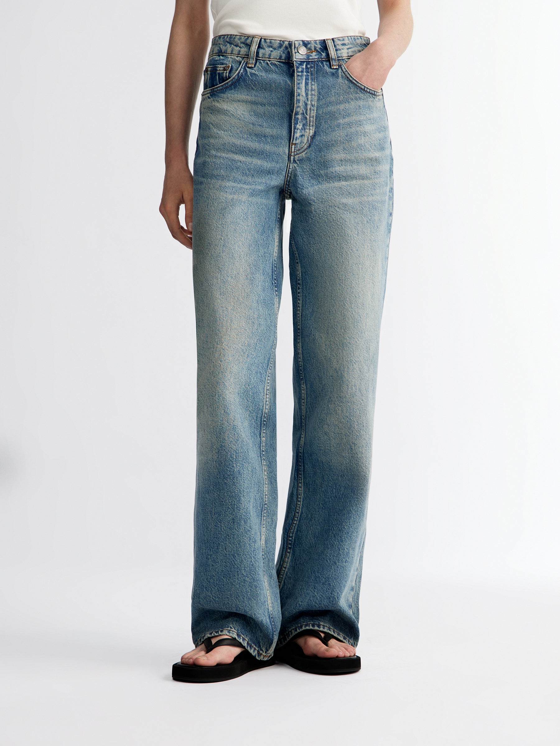 Wide leg jeans 411