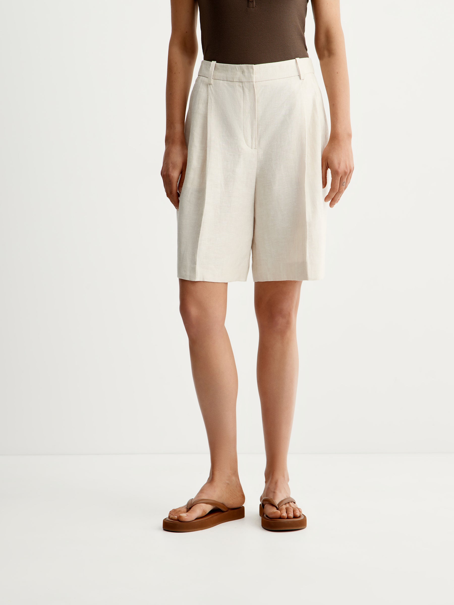 Linen shorts