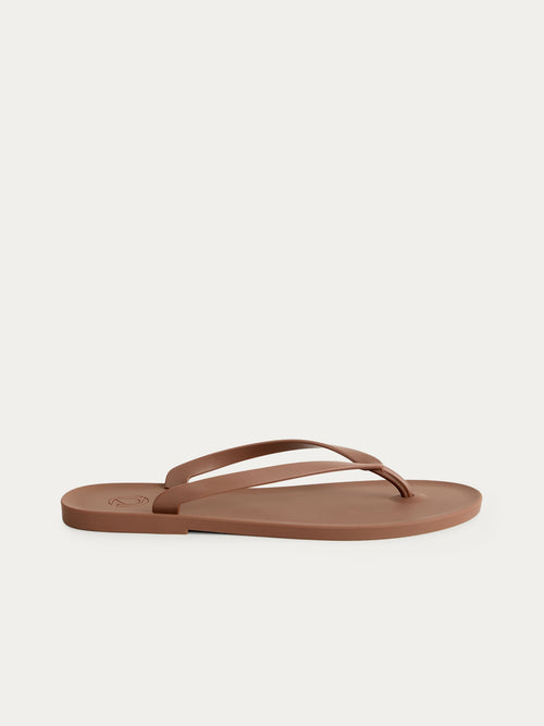 Thong sandals