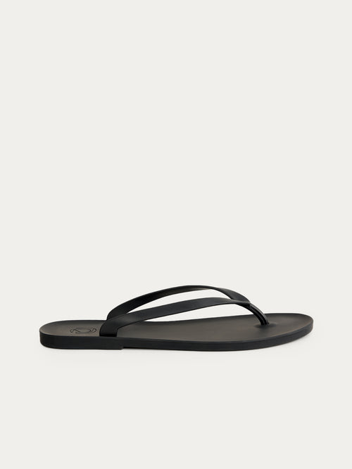 Thong sandals