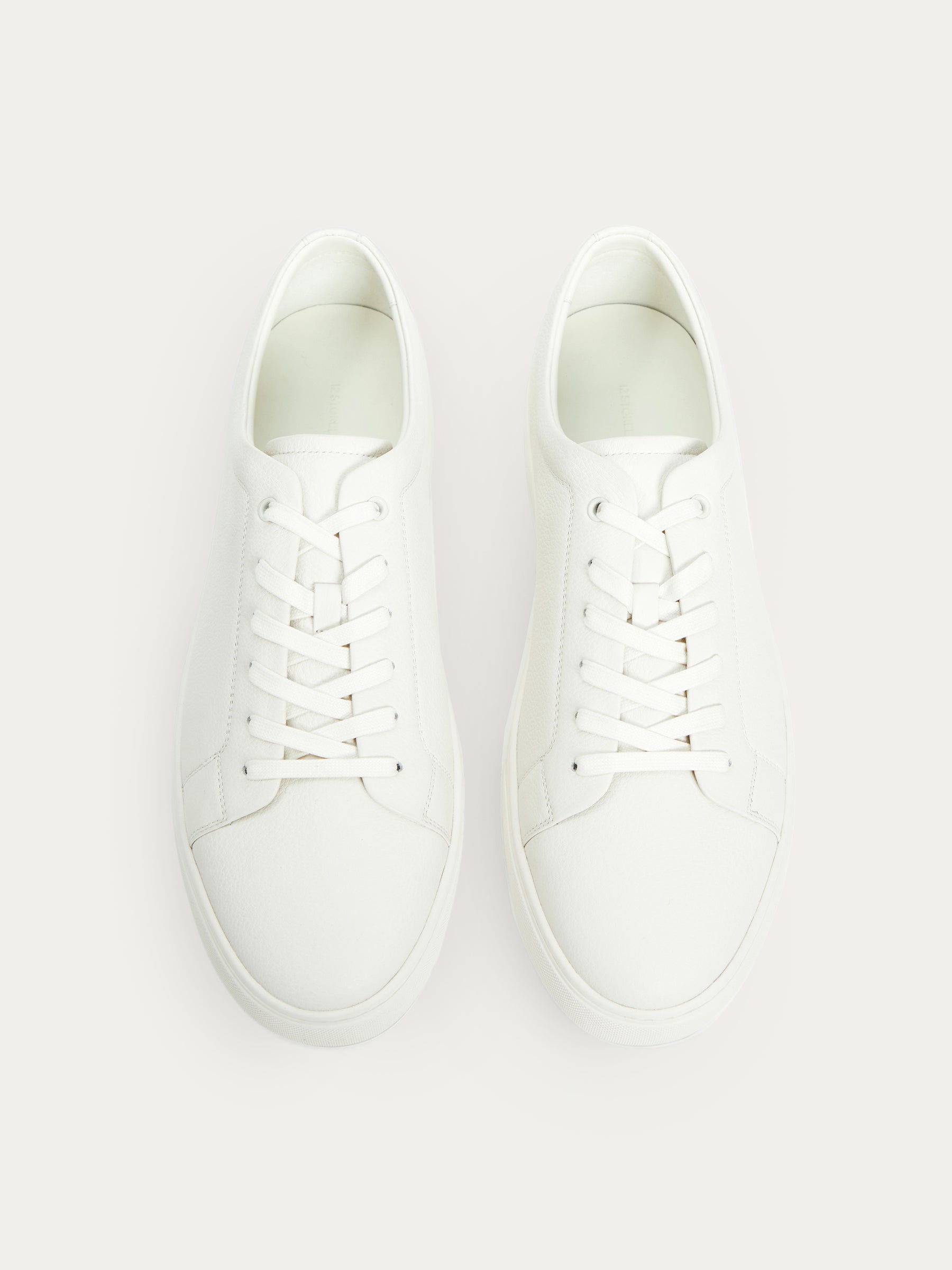 Soft leather sneakers
