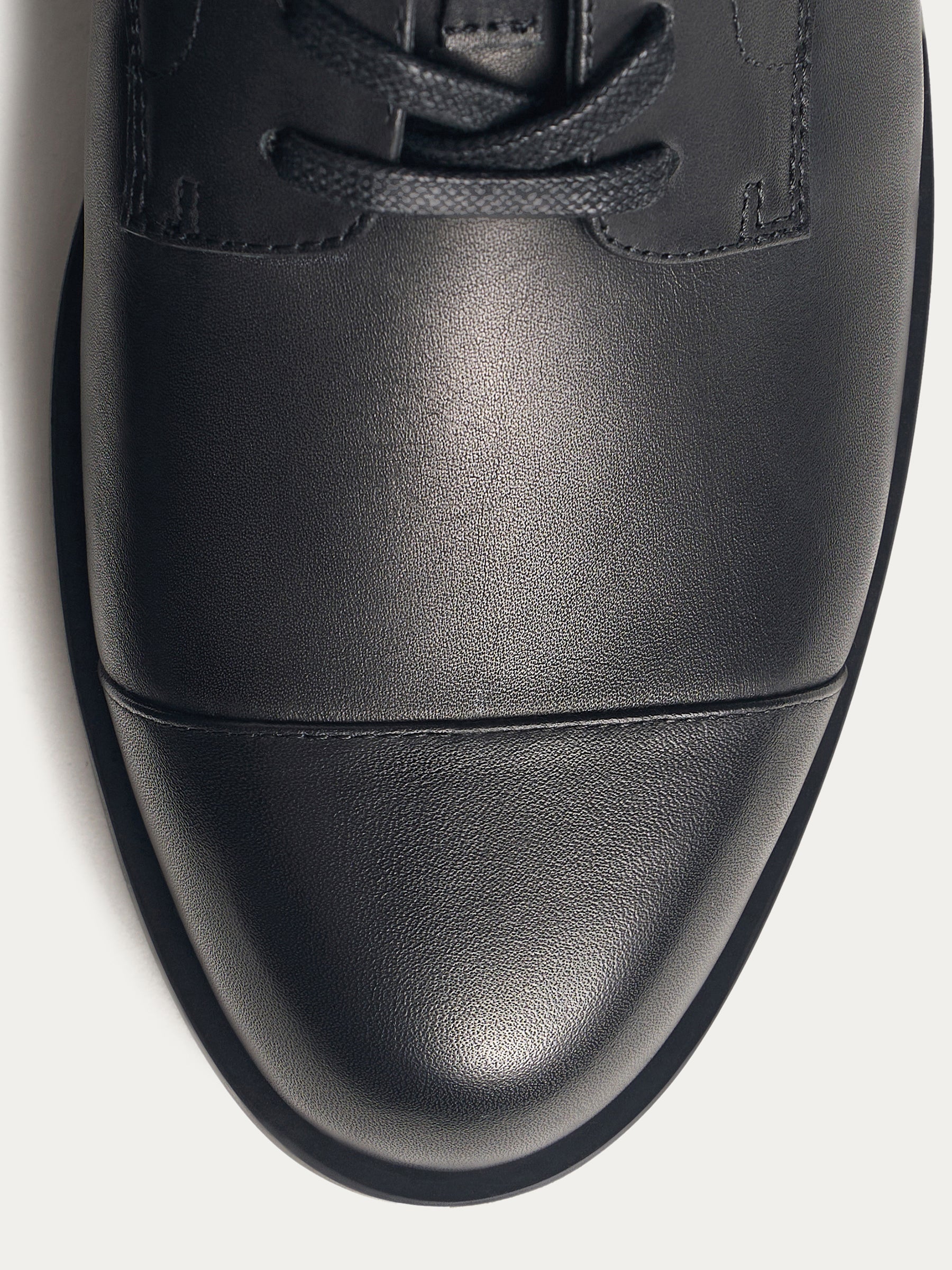 Derby shoes