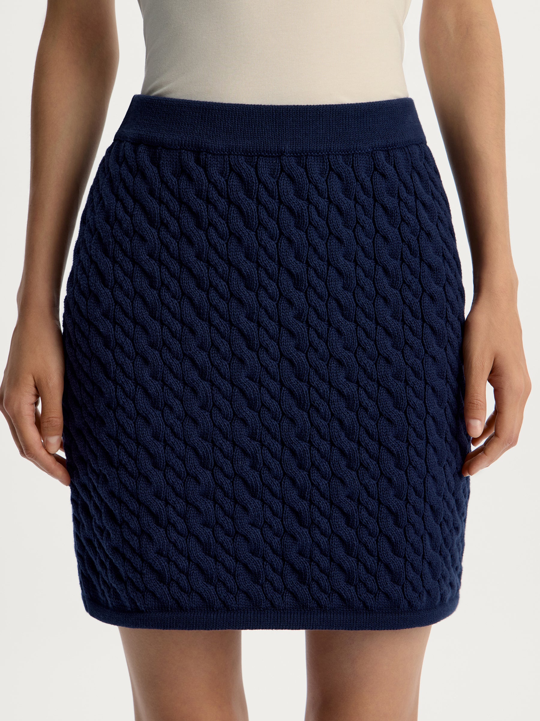 Cable knit skirt