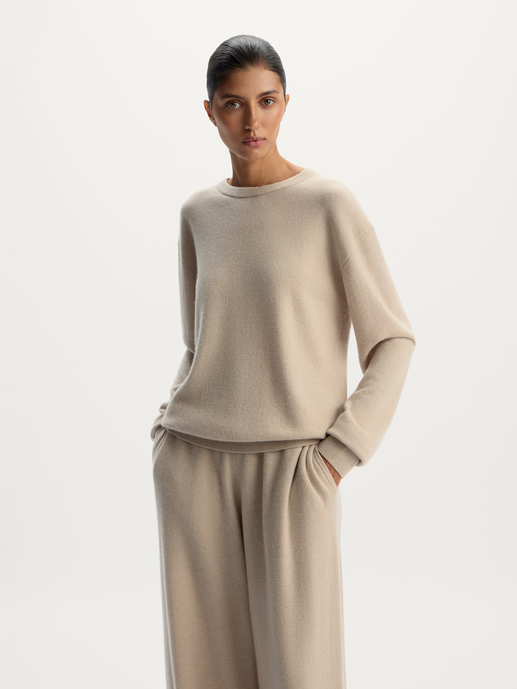 Cashmere crew neck jumper