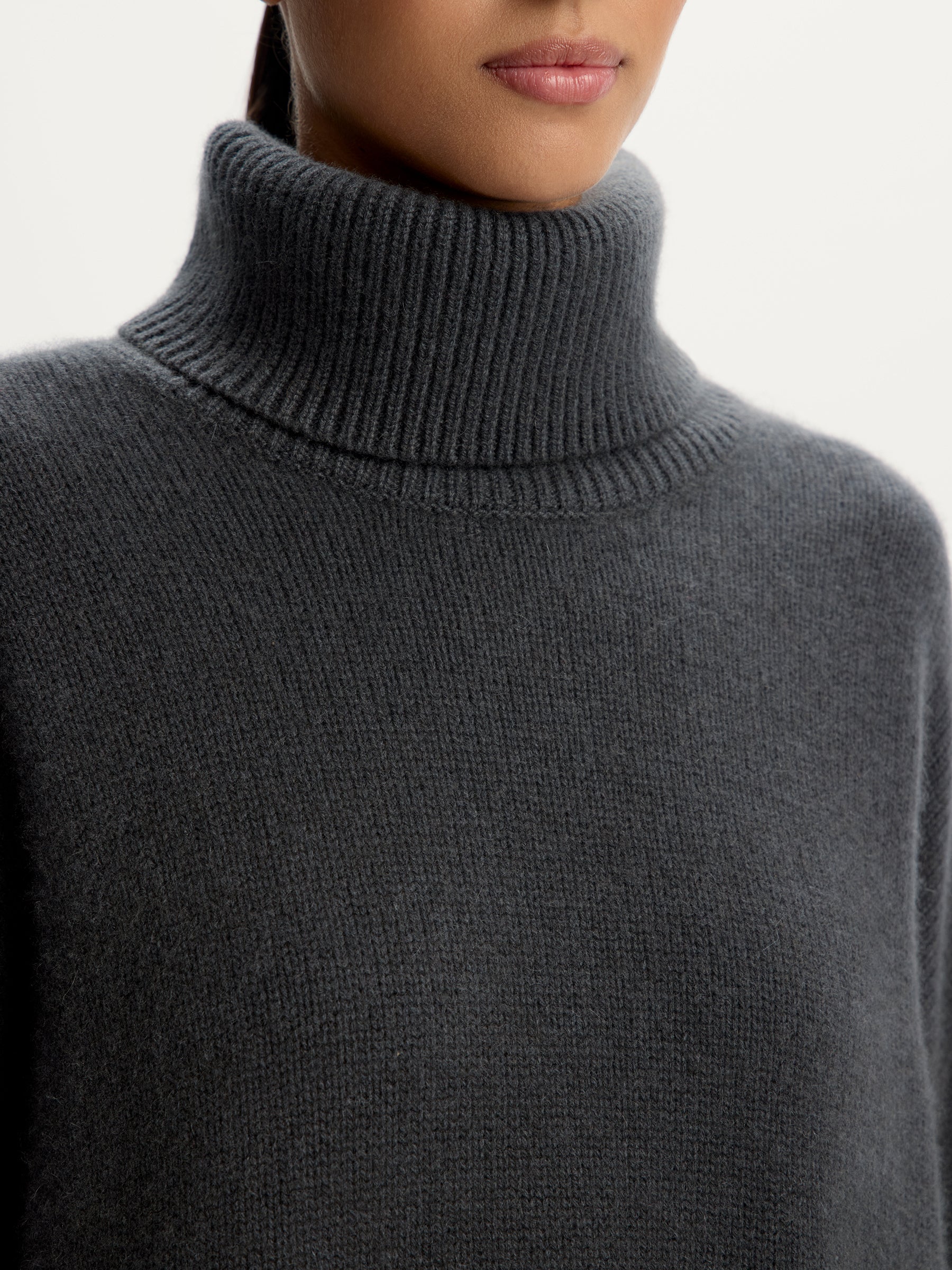 Cashmere turtleneck jumper