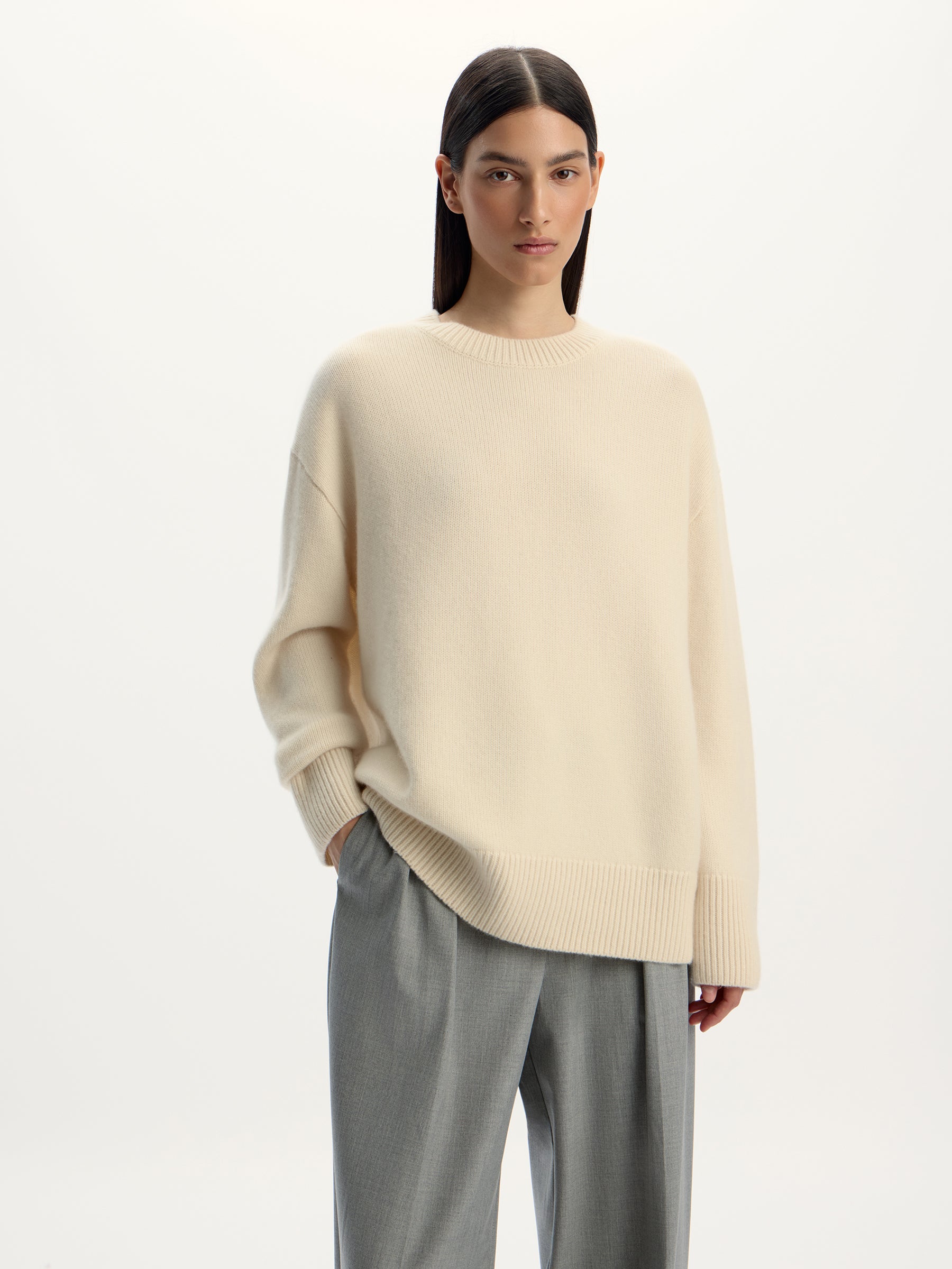 Cashmere crew neck jumper