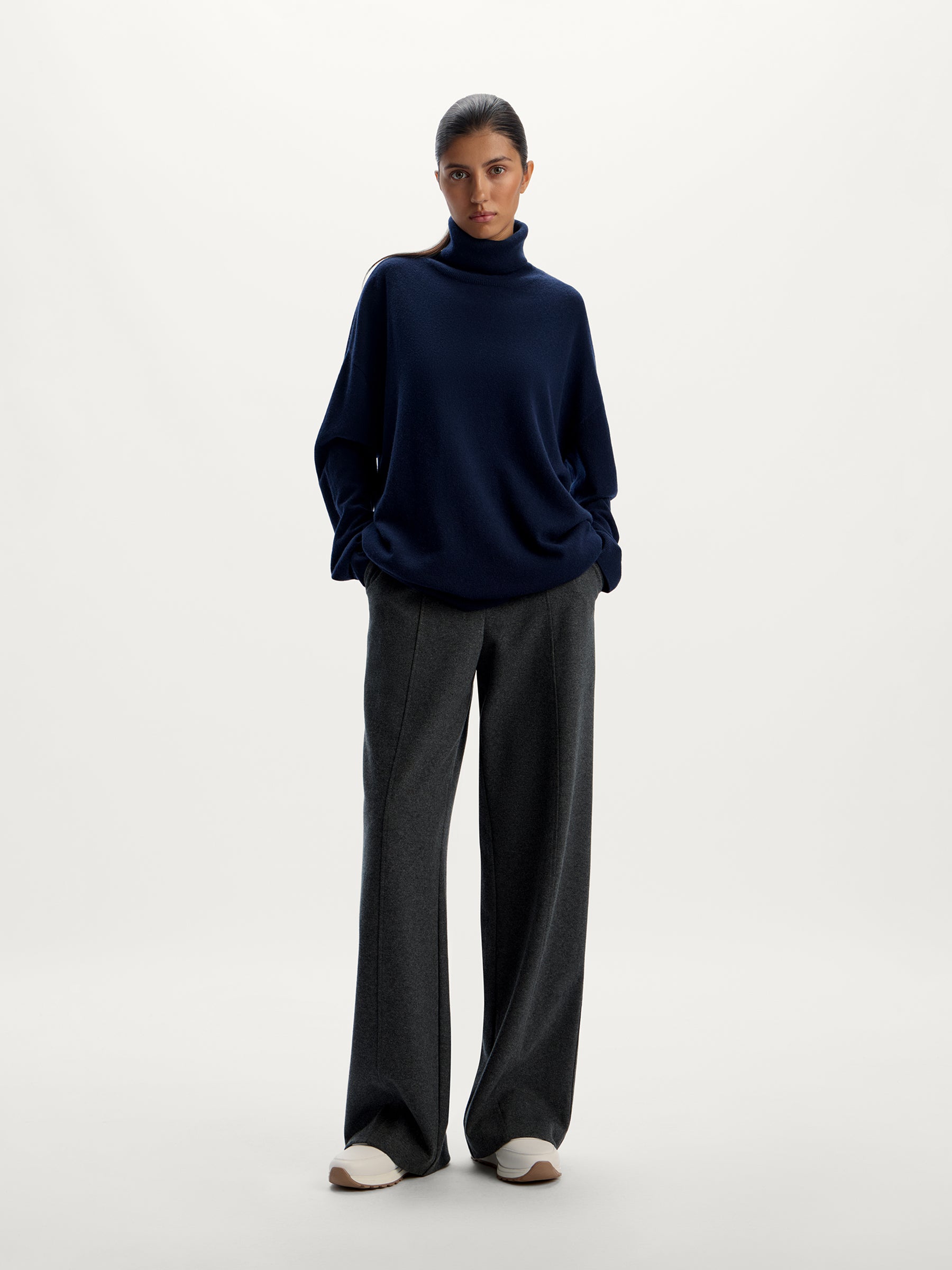 Wool-cotton trousers