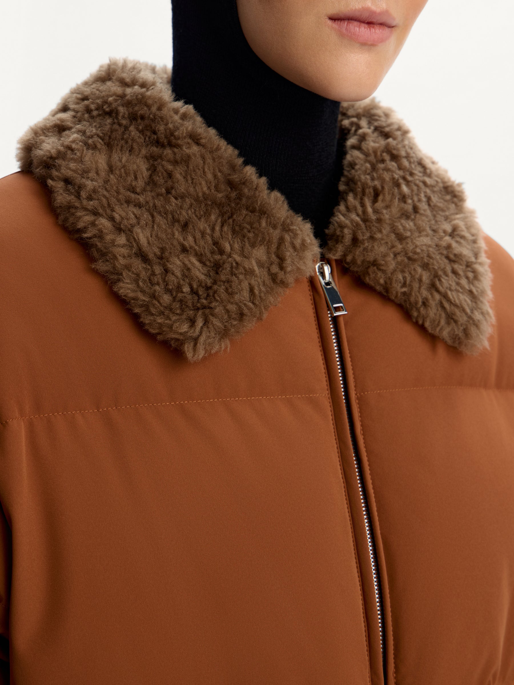 Shearling-collar down jacket