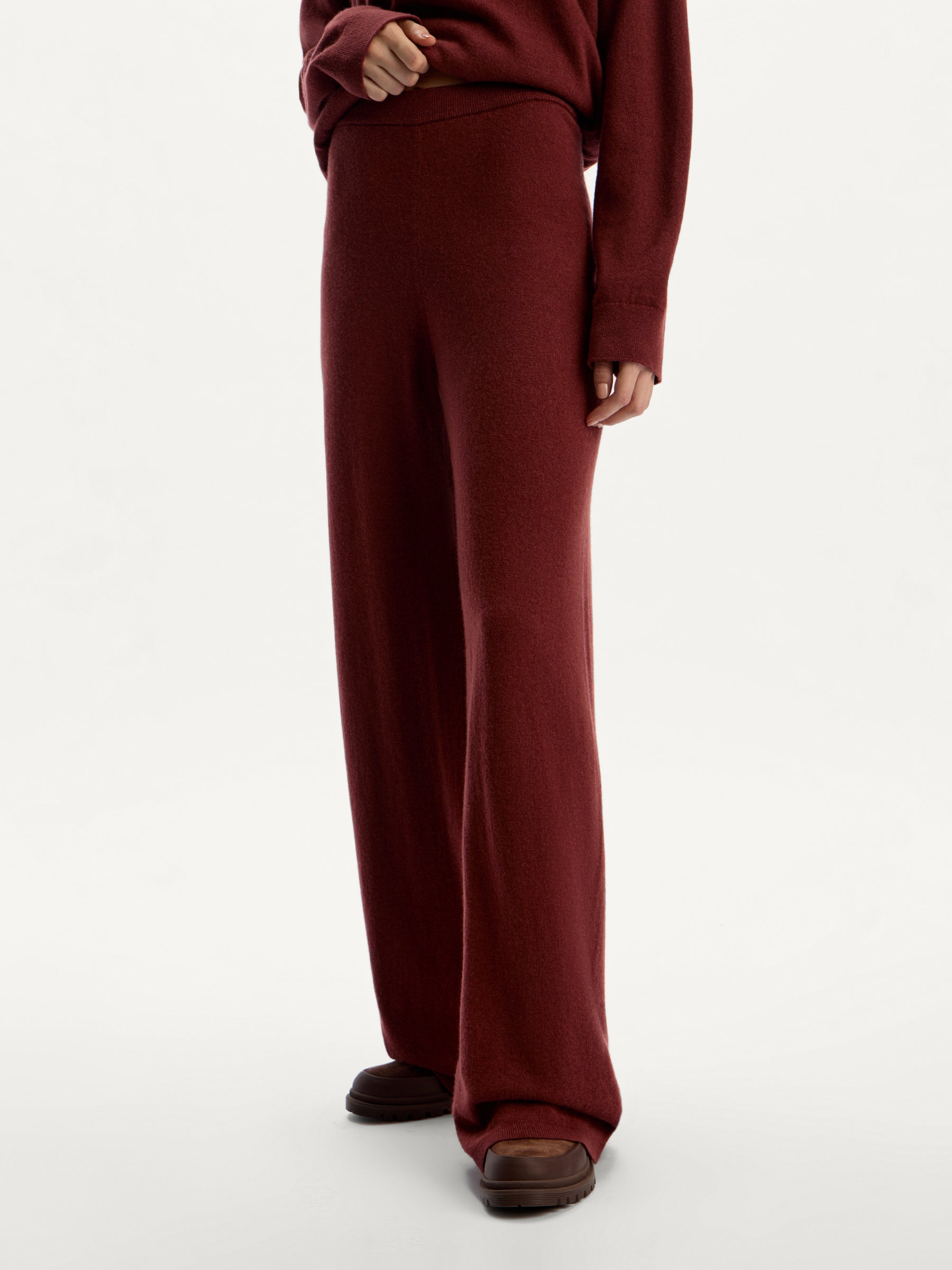 Wool-cashmere trousers