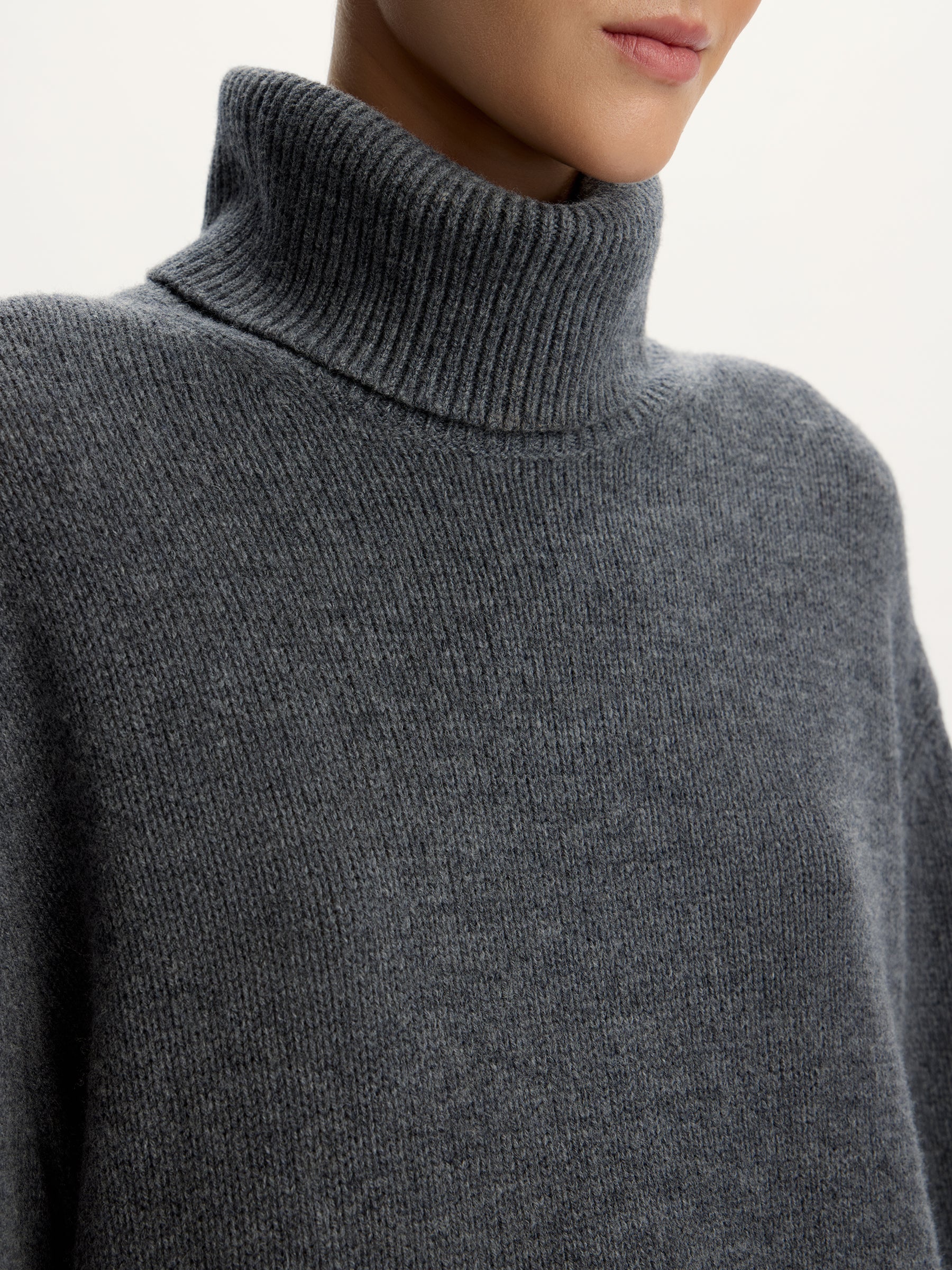 Merino turtleneck jumper