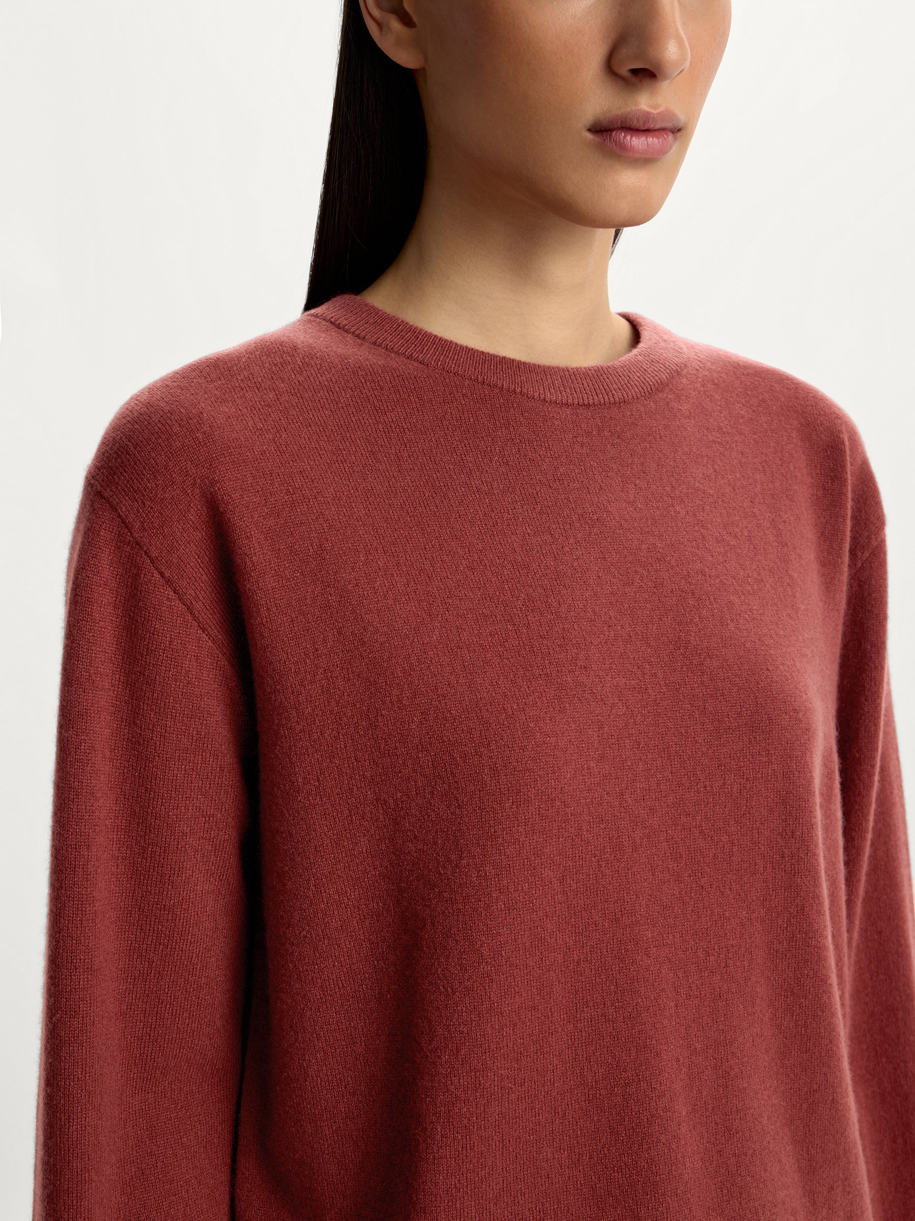 Cashmere crew neck jumper