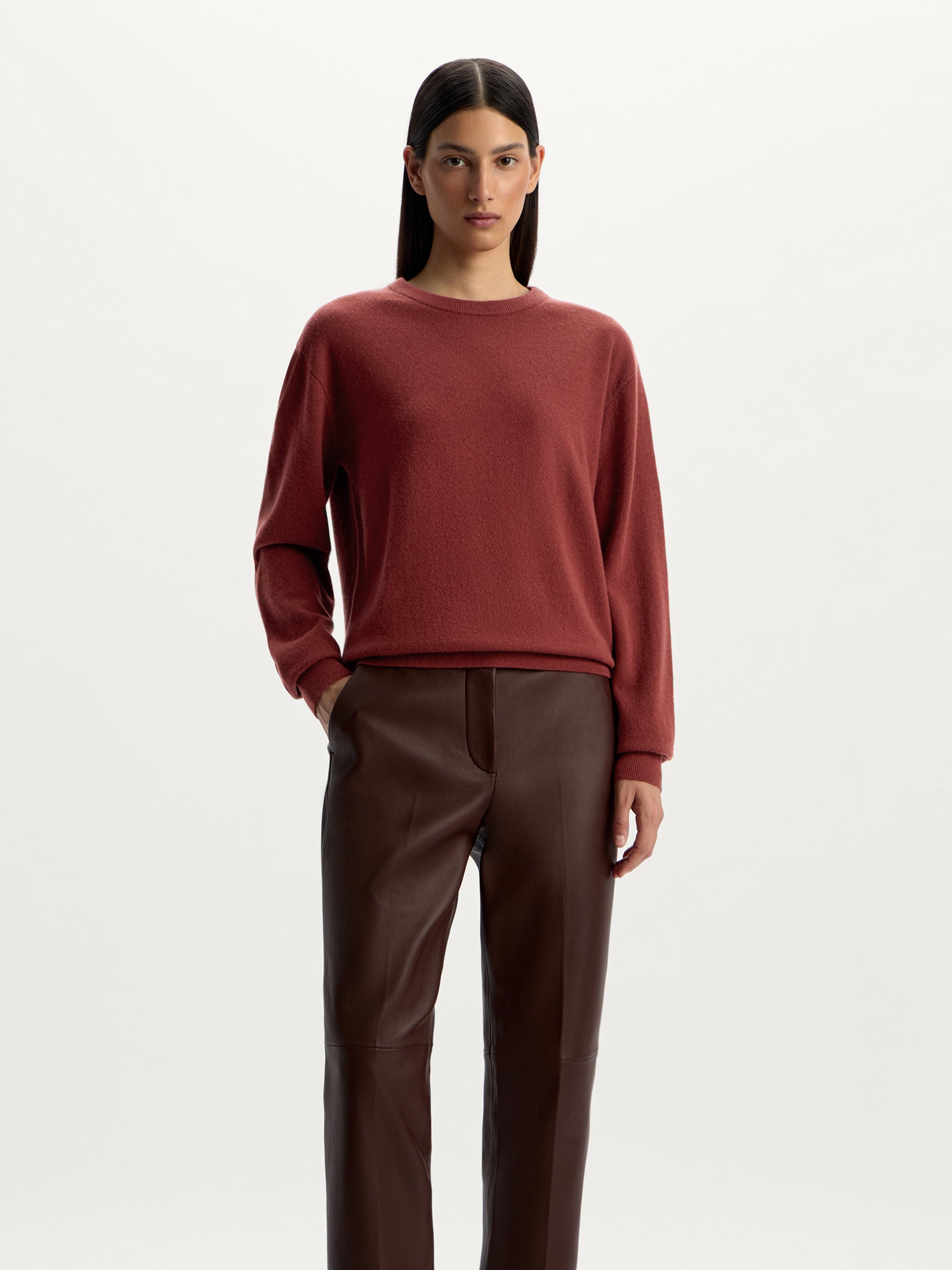 Cashmere crew neck jumper