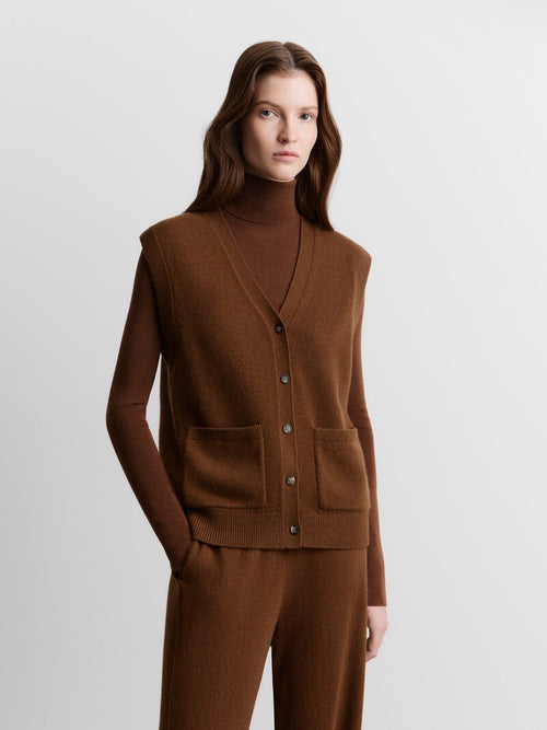 Cashmere vest