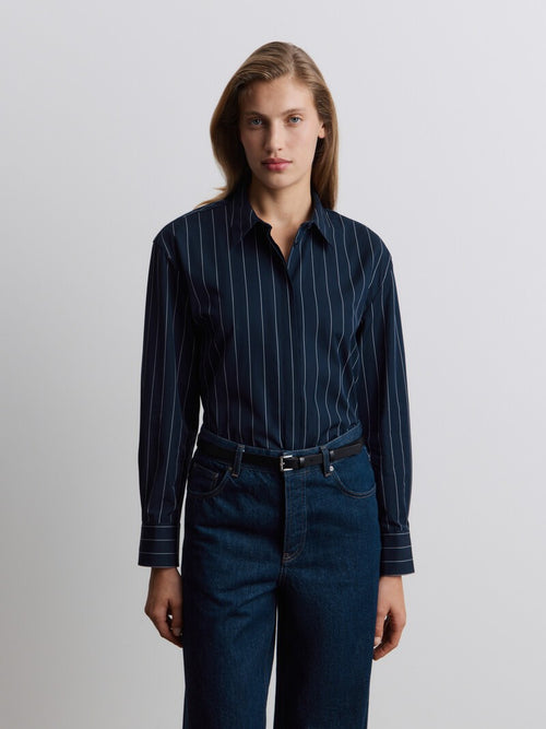 قميص من قماش اللايوسيل والقطن