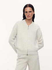 Lounge bomber