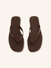 Korfos thong sandals