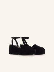 Fonda sandals