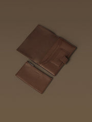 Roam travel wallet