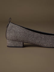 Ladoga pumps