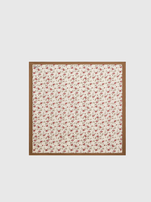 وشاح روزالي من حرير ميلبري